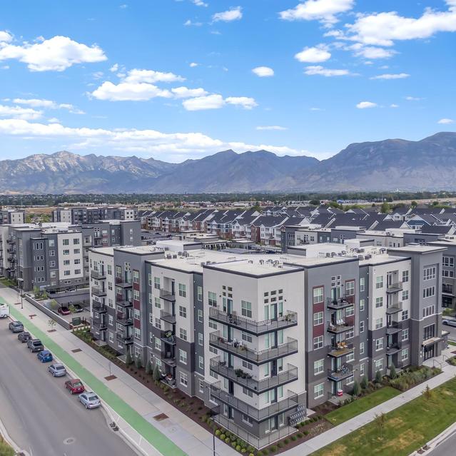 Ember Peaks at American Fork - Exterior View 